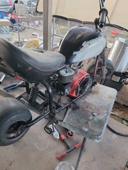 Custom Chopper Race Bike 224 Engine Brand New Also New  Clutch And Chain I Have  Everything To   Finish It 750 Or Trade 