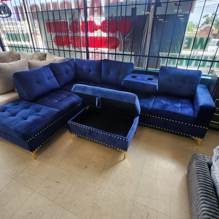 Sectional With Ottoman