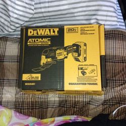 Oscillating Saw  COMPACT SERIES /MULTI TOOL KIT 