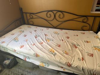 Daybed Frame