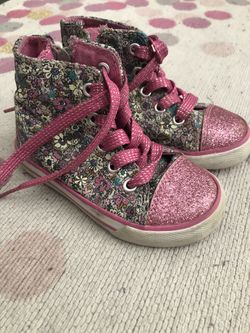 Little girls shoes