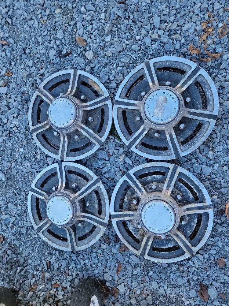 66-70 Camaro, Nova, Impala Factorycwheel Covers