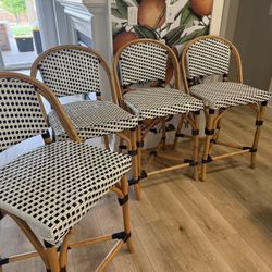 4 Barstools