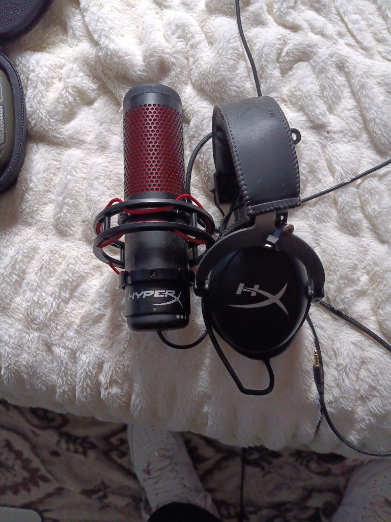 Hyper X Mike It Works Good