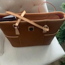 Brand new Dooney and bourke tote