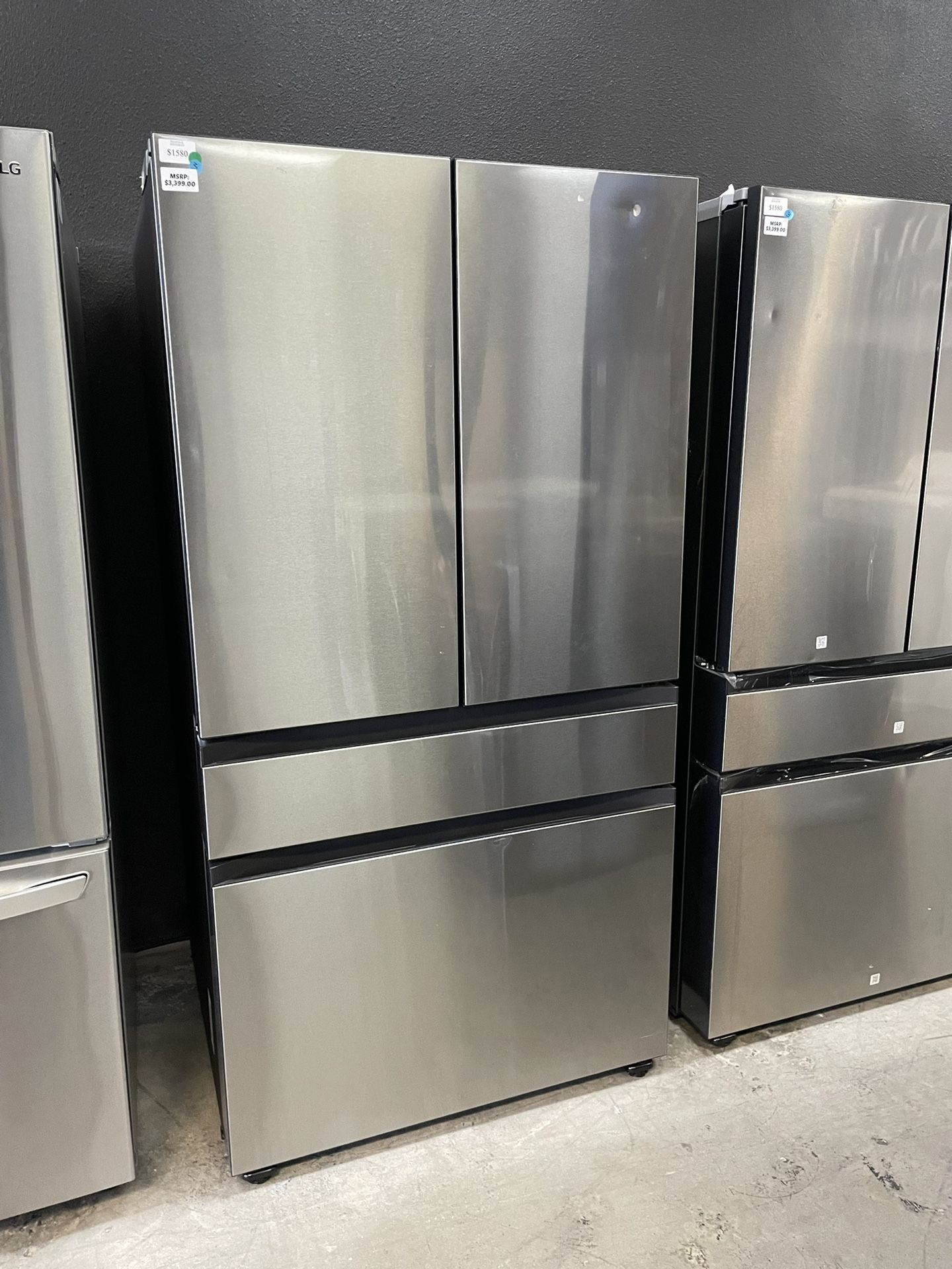 Samsung Bespoke 4 Door Refrigerator With Beverage Center