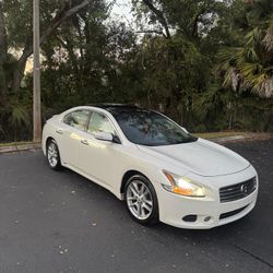 2011 Nissan Maxima 