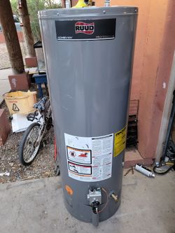 Gas Water Heater 50 gal in good condition and Warranty Works Great 19th Ave And Baseline pick up only
