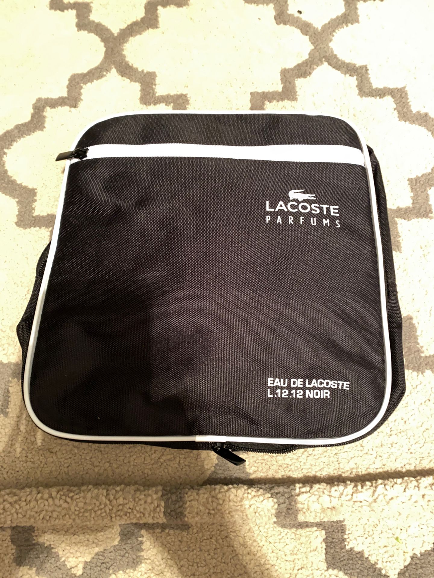 Men’s packable Lacoste duffle bag