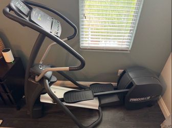 Precore EFX 5.23 Elliptical Machine