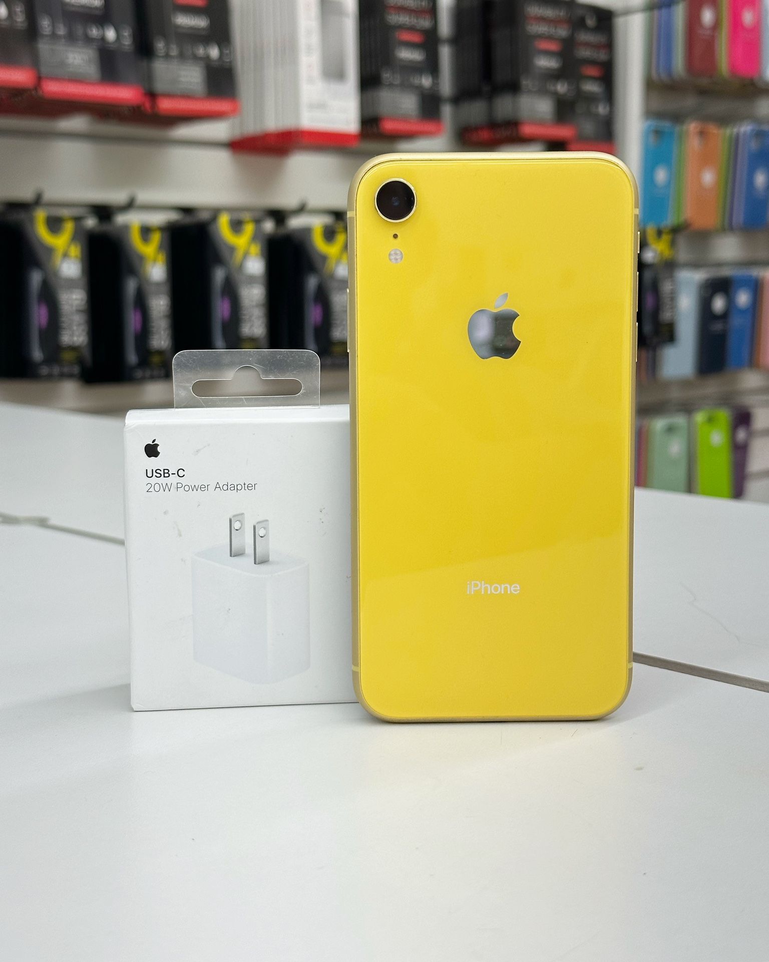 Apple iPhone XR 128GB Yellow Unlocked