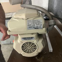 Pentair superflo variable speed pool pump 1.09HP