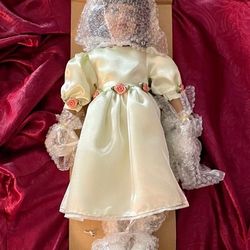    New, Olivia , African American   Collectible  Avon Doll,$25