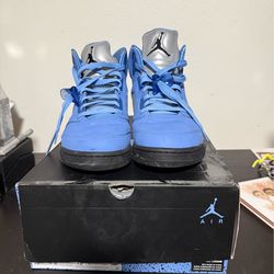 UNC Jordan 5 Retro-Size 12