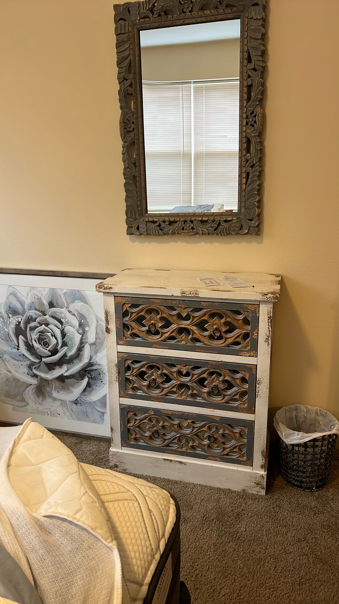 Dresser, Mirror, Picture