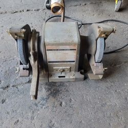 Craftsman 1/2 Horsepower 110v Bench Grinder
