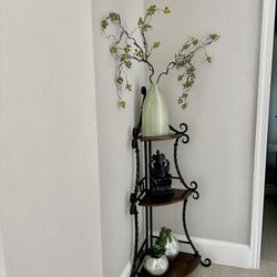 Corner Display Table