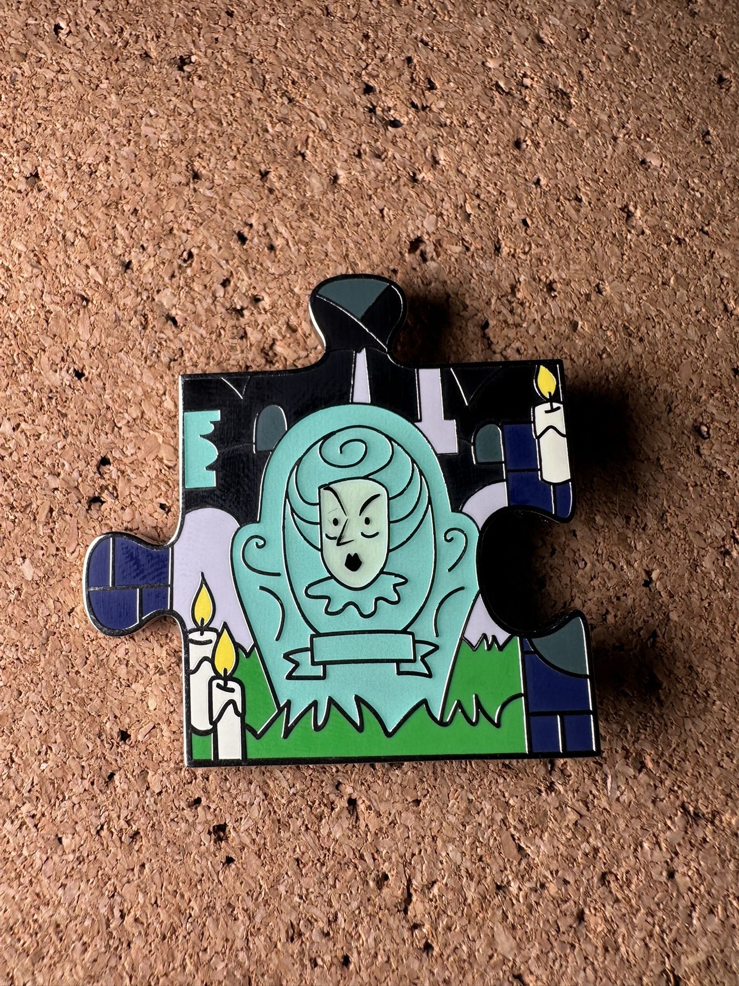 Haunted Mansion Character Connection Puzzle Pin Madame Leota Tombstone CHASER LE