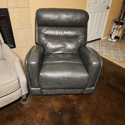 Recliner 