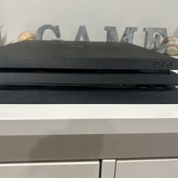 PS4 PRO