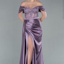 Prom Dress New Size 4