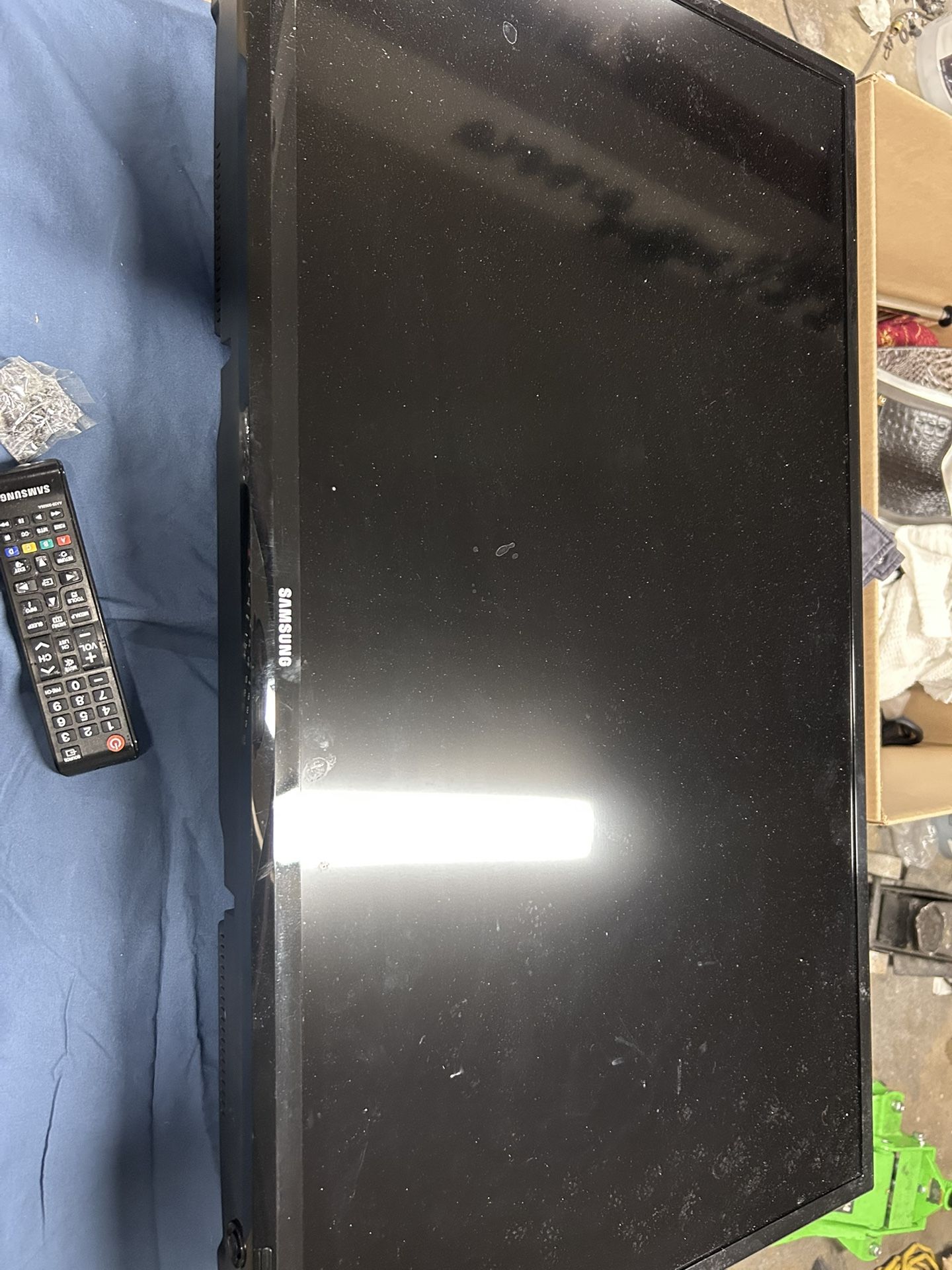 $45 Tv Samsung 34’