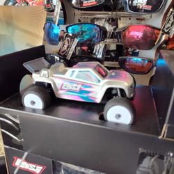 Losi micro T brand new ready to run special deal