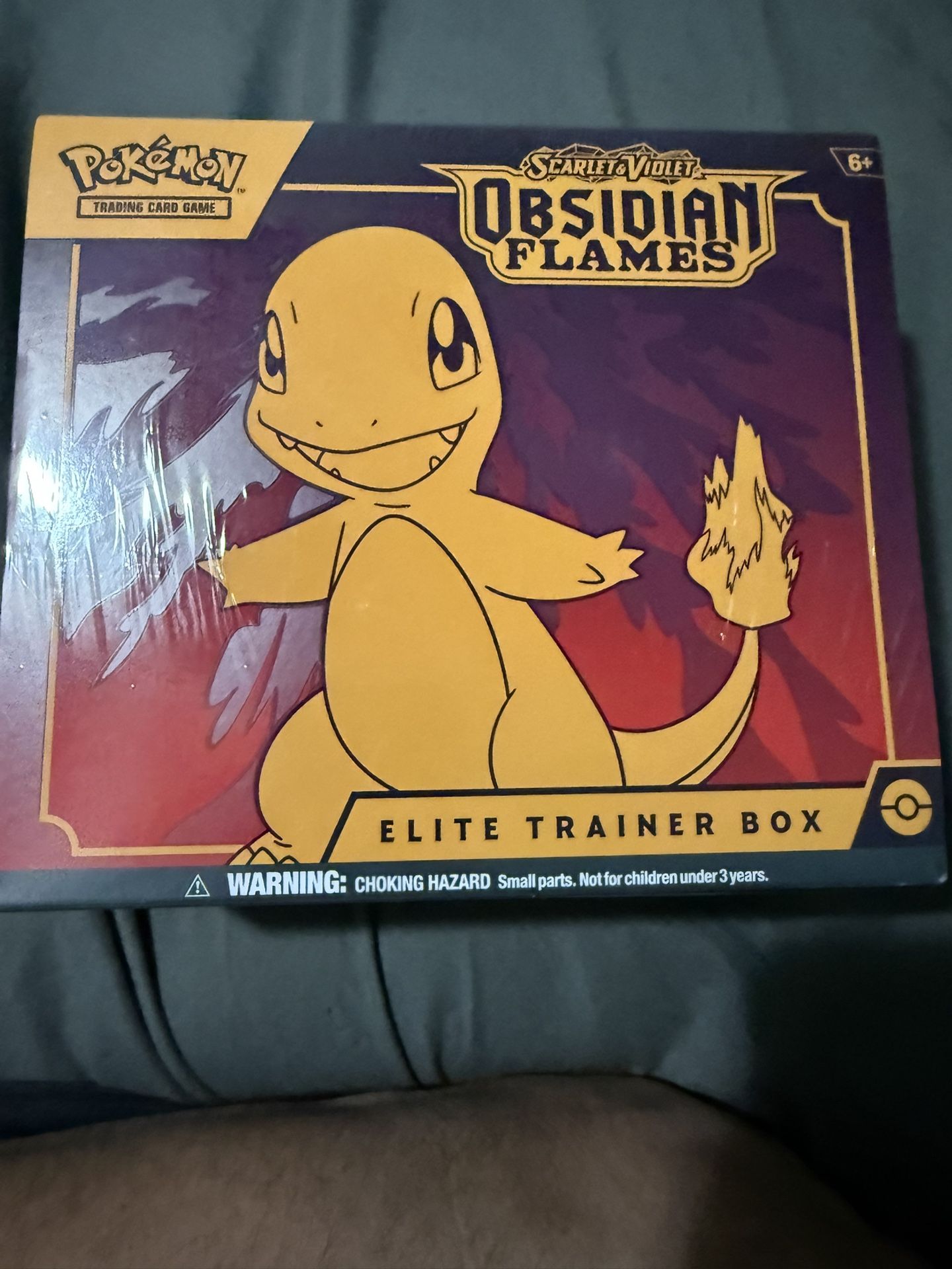 Pokemon Obsidian Flames Elite Trainer Box