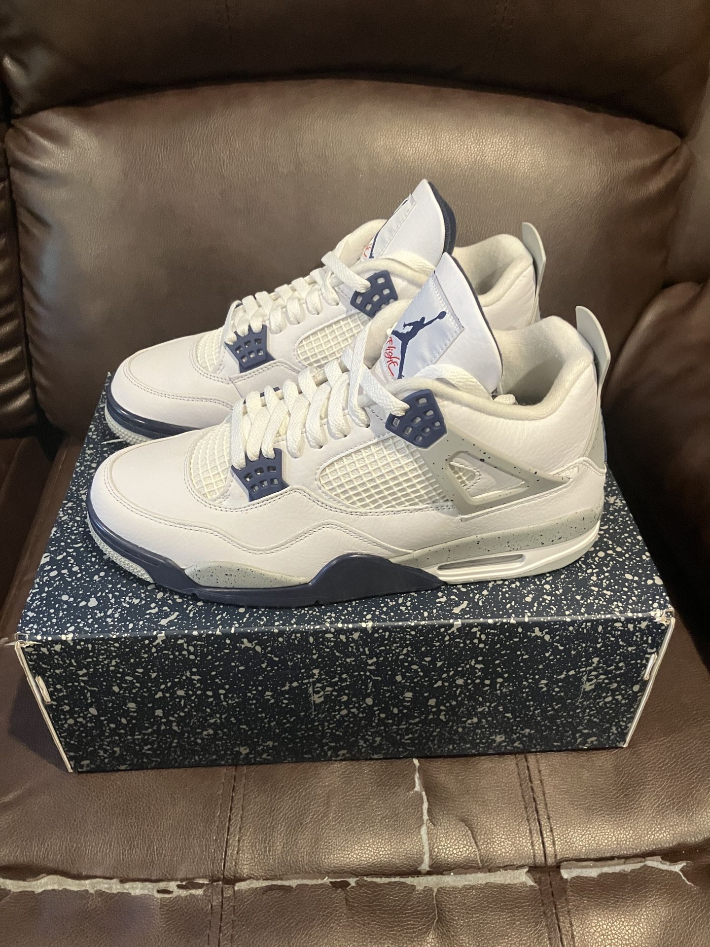 Nike Air Jordan 4 Retro Midnight Navy Size 10