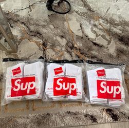 Supreme X Hanes Socks