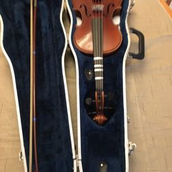 Violin 3/4 PA800 Roderich Paesold 3/4 violin. Made in Germany (TRADE???) The perfect choice for beginners and advanced musicians Solid wood, Coated wi