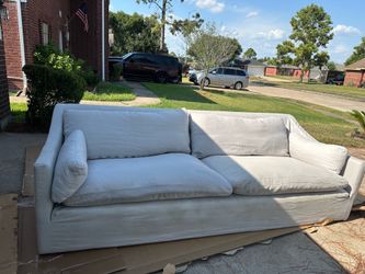 RH RESTORATION HARDWARE 9’ TWO SEATER SLOPE CLOUD SOFA