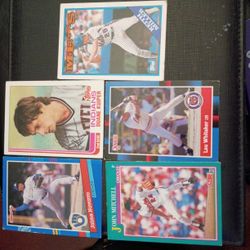 Bad Ass 90s Baseball And Football Shoot Me An Offer!!