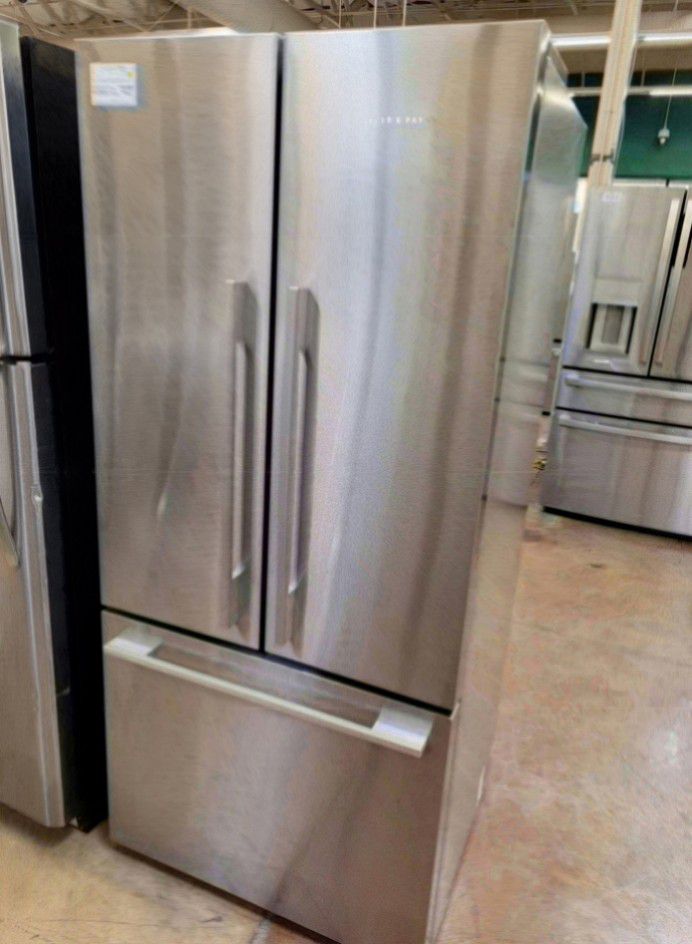 Fisher and Paykel 32" Refrigerator