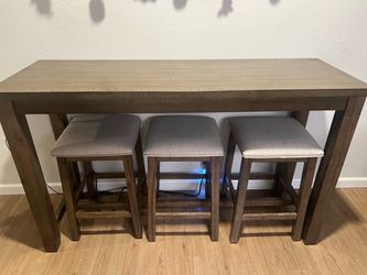 Dining room table set