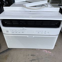 Toshiba Air Conditioner 14,500 BTU 115-Volt Smart Wi-Fi Touch Control Window Air Conditioner with Remote for up to 700 sq. ft. in White