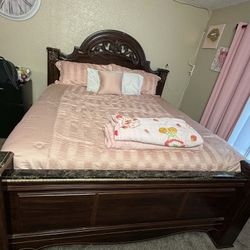 King Size Bed And Chest 
