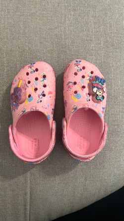 Toddler crocs size 9c