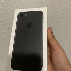 Apple iPhone 7 BRAND NEW IN BOX (Sealed With All Apple Accessories) Works For Cricket Wireless/WiFi. Gr8 4 Kids !!