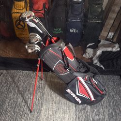 Strata golf club set