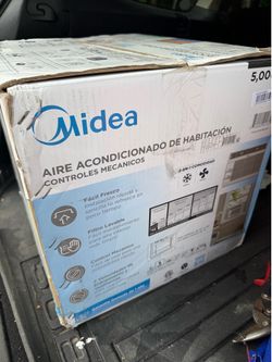 AIR CONDITIONER