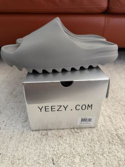 ys-01 yeezy slides grey size 7