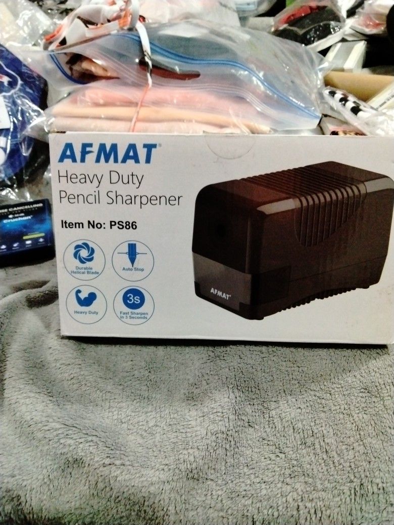 Heavy Duty Pencil Sharpener