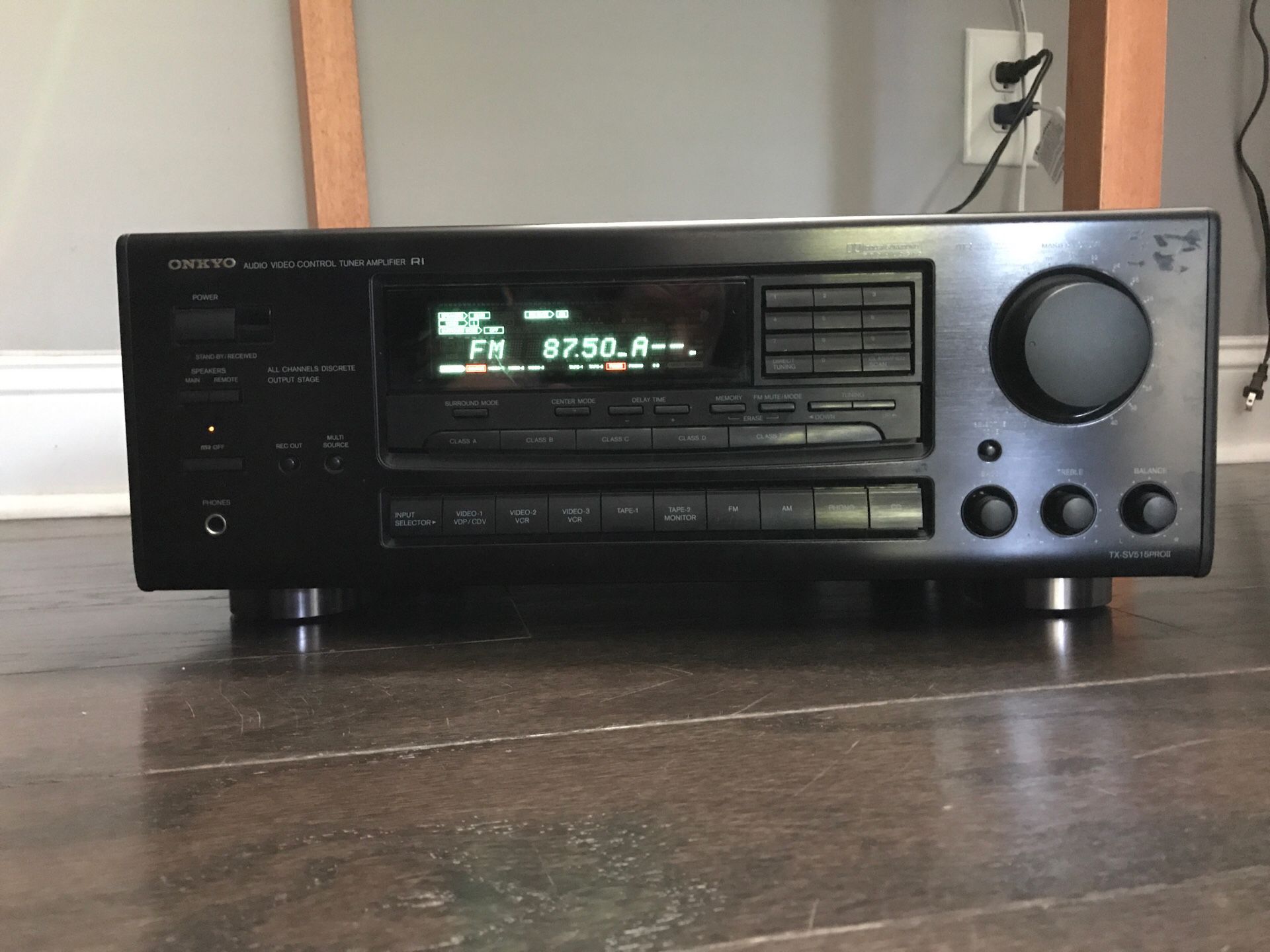 Onkyo 5.1 stereo receiver
