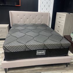 Queen Memory Foam Gel Come With Free Box Spring - Free Delivery 🚚 To Reasonable Distance 