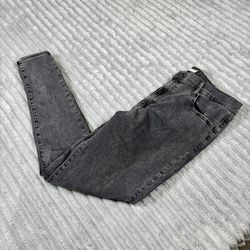 Levis 720 High-Rise Super Skinny Jeans Black size 33 used 