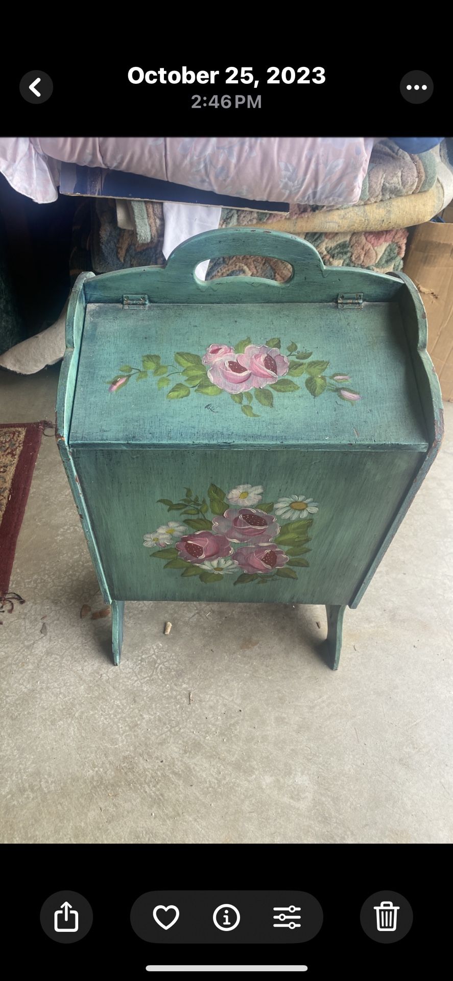 Vintage Sewing Box 