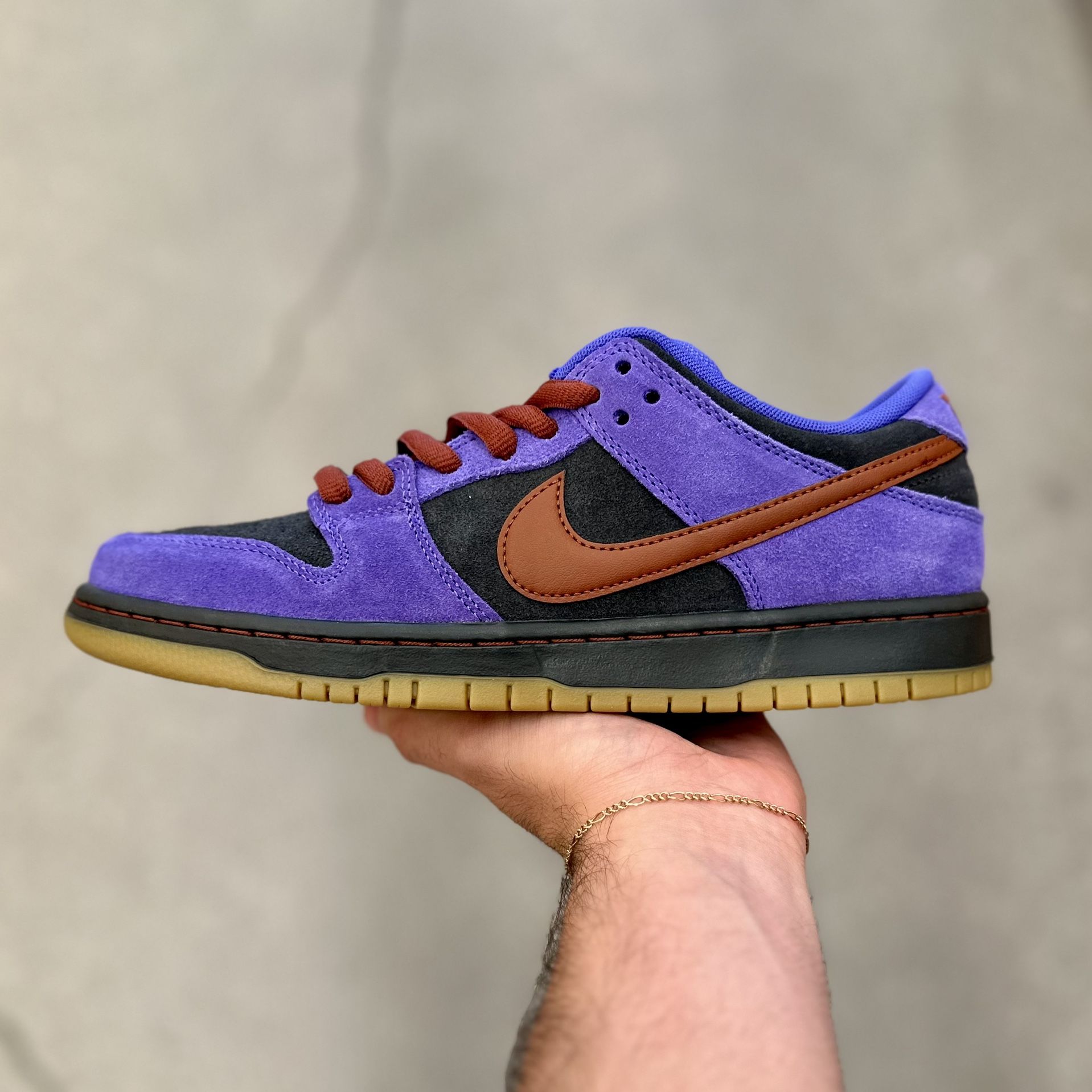Nike SB Dunk Low “Persian Violet” Sizes 8 / 8.5 / 9 / 9.5 / 10 / 10.5 / 11 / 12 / 13 IN HAND BRAND NEW