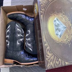 Cowboy boots