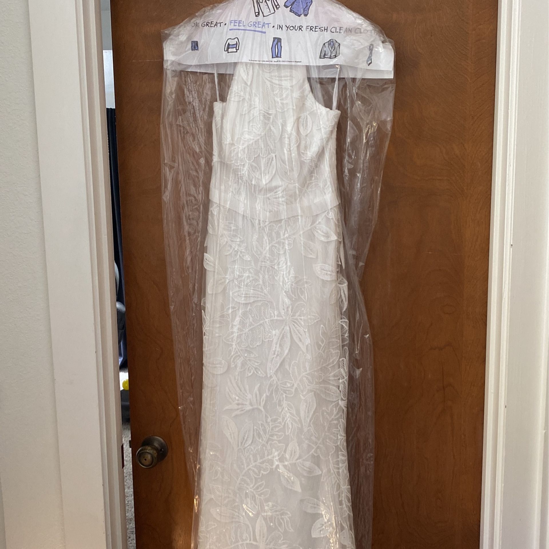 David’s bridal Wedding Dress